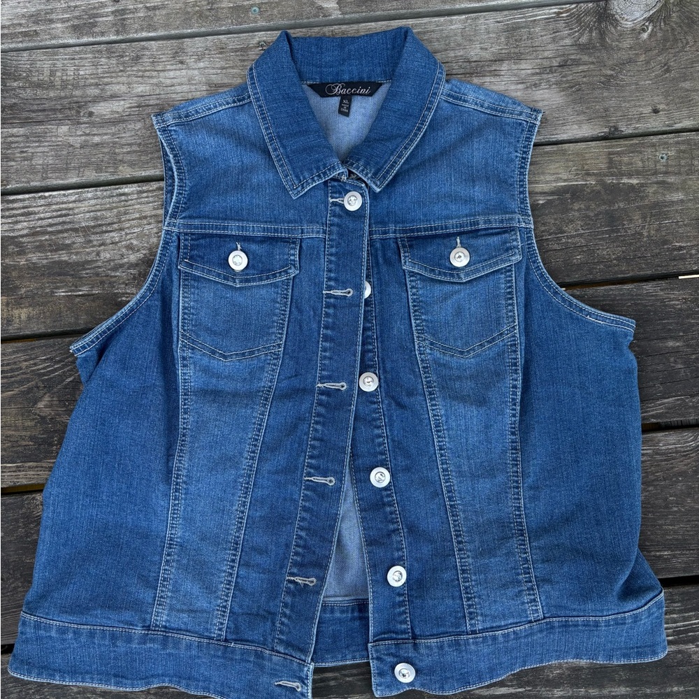 Blue Denim Sleeveless Vest Women’s size XL